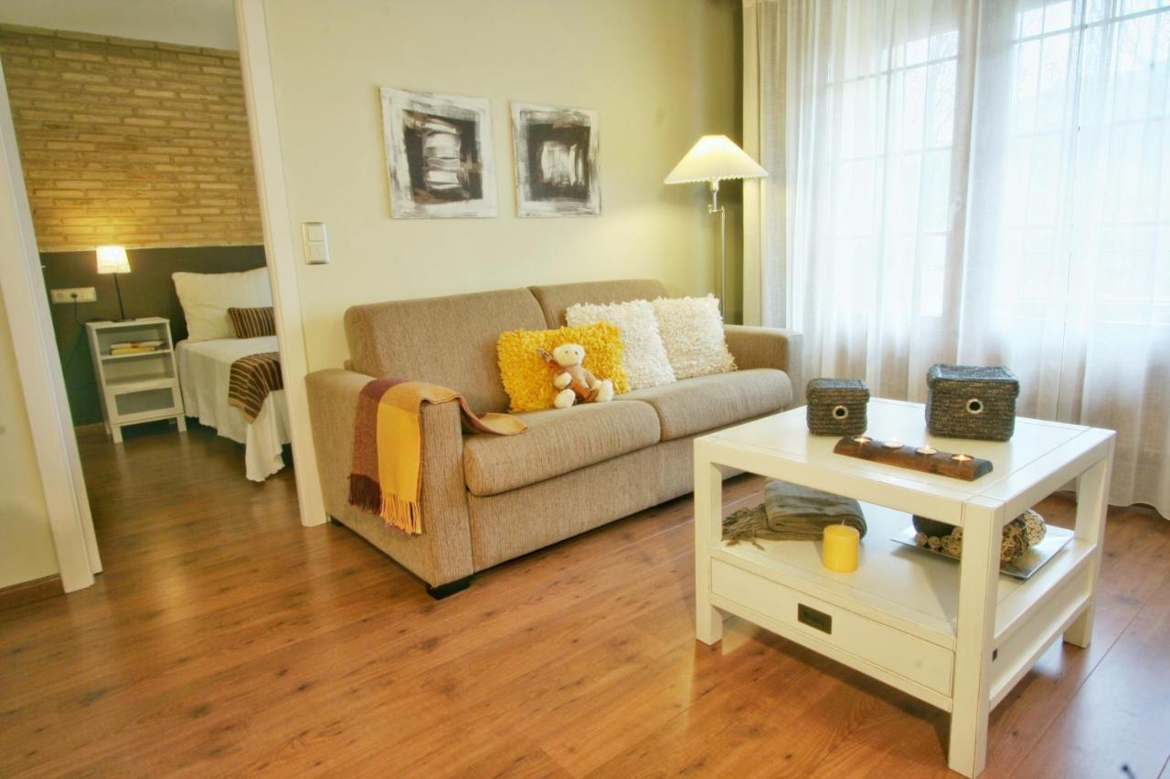 Apartamentos Uncastillo Eksteriør billede