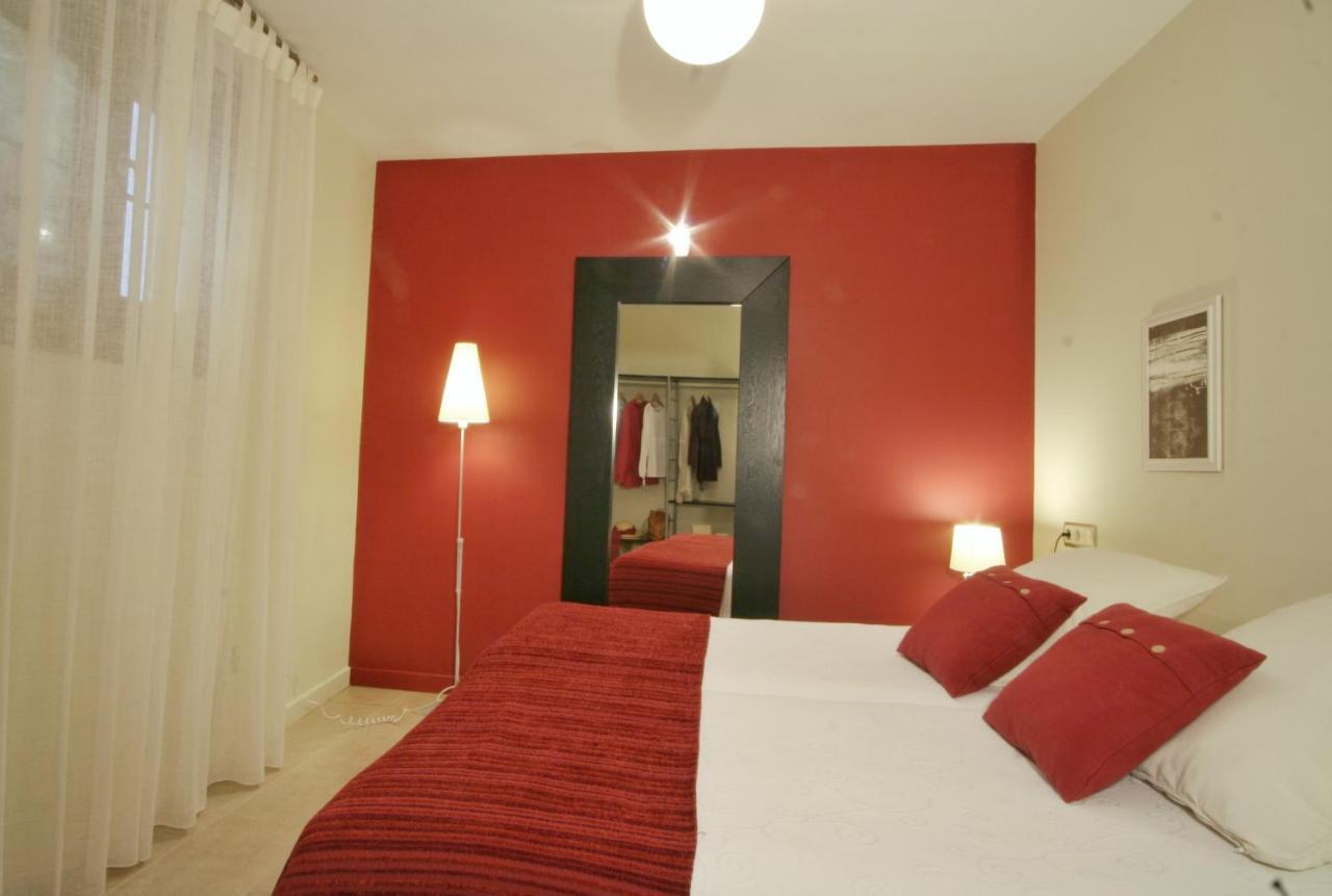 Apartamentos Uncastillo Eksteriør billede